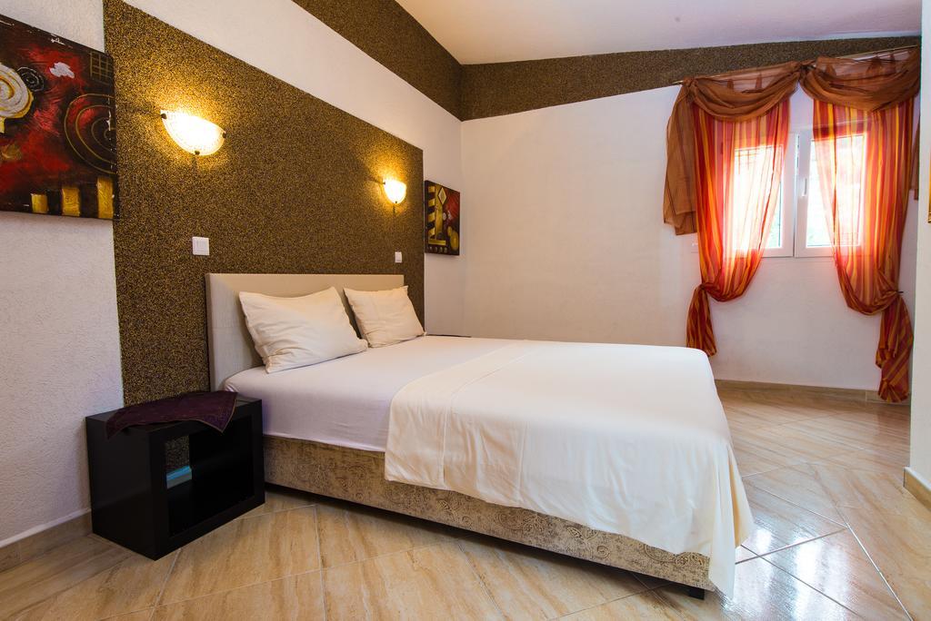 Hotel Wellness & Spa Angelo Gabriel Петровац Экстерьер фото