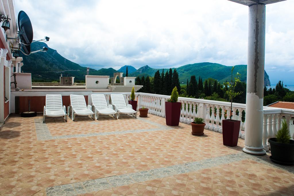 Hotel Wellness & Spa Angelo Gabriel Петровац Экстерьер фото