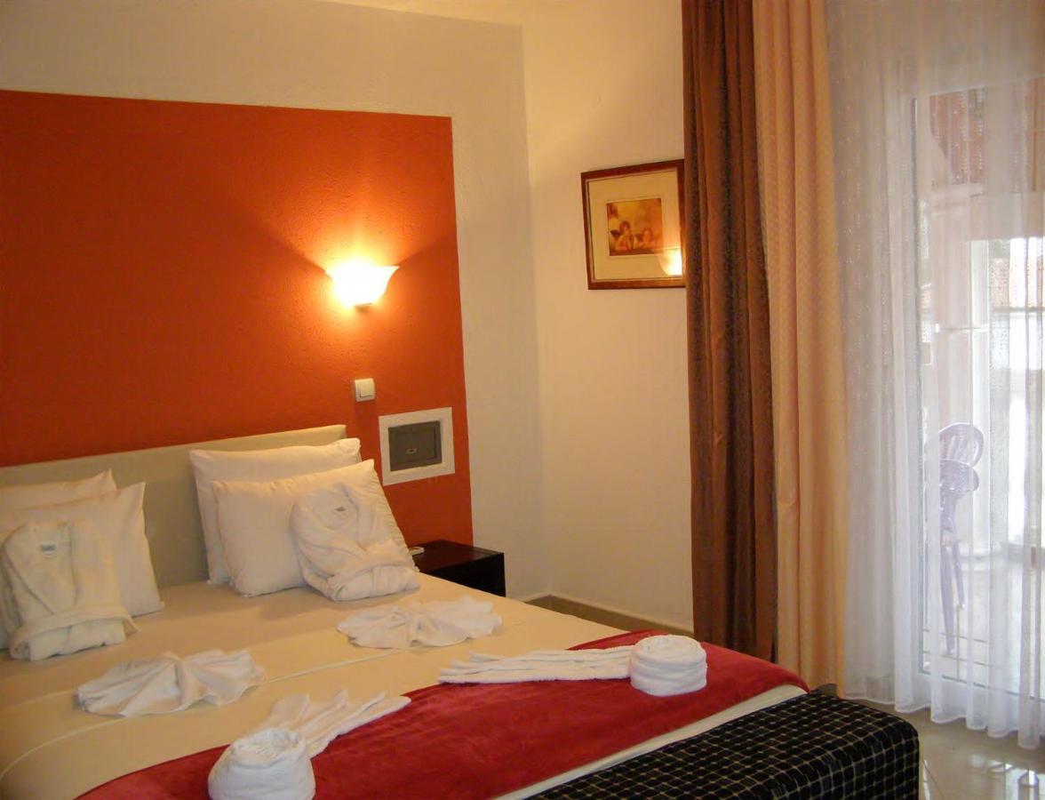 Hotel Wellness & Spa Angelo Gabriel Петровац Экстерьер фото